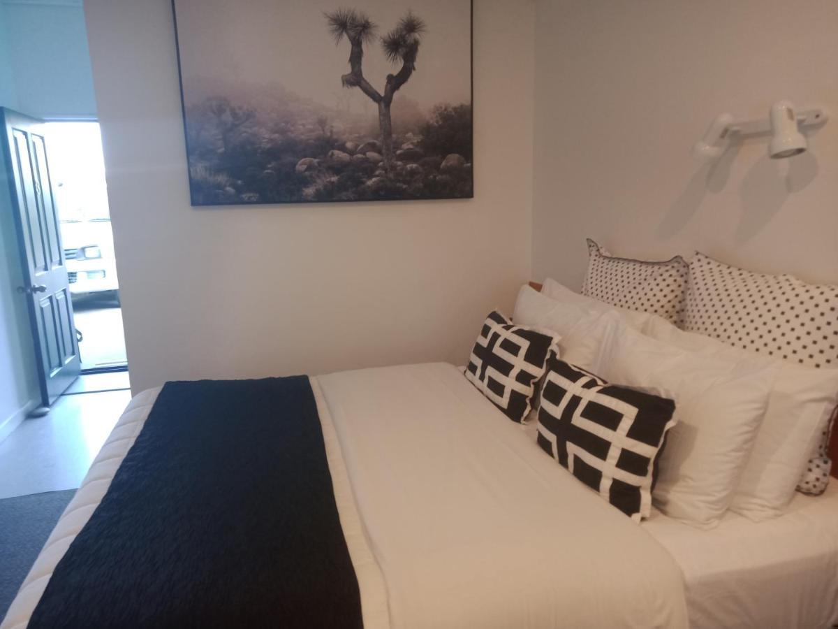 Four Peaks Motel 제랄딘 외부 사진