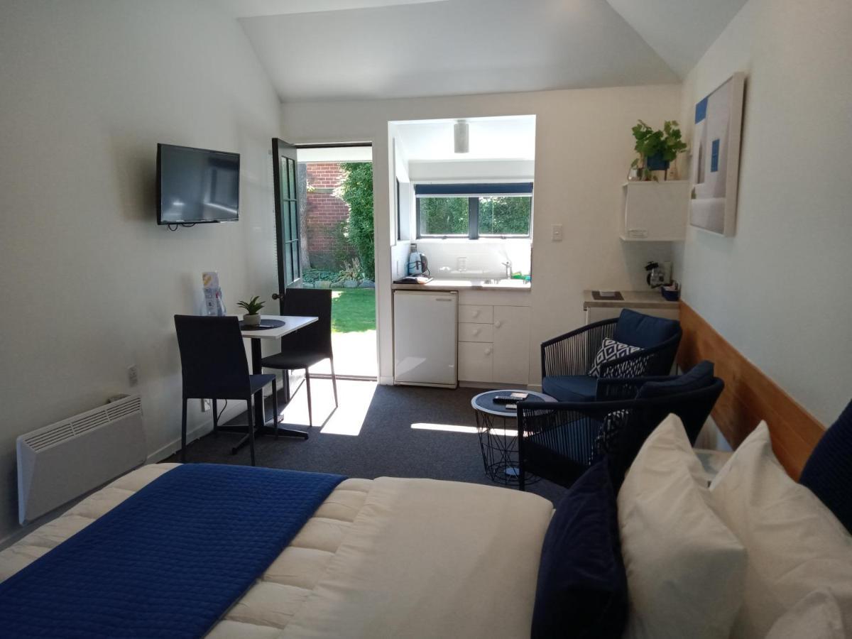 Four Peaks Motel 제랄딘 외부 사진